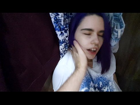 ❤️ Našao sam svoju sestru u ormaru i pomogao joj da svrši ❌ Prekrasni porno na hr.basseyn-vsem.ru ❌❤